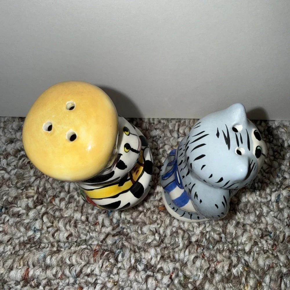 Candace Reiter Catzilla Ceramic Salt & Pepper Shaker Set Chef and Waiter